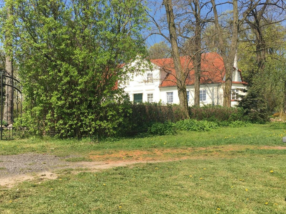 Dwor Mulawki Villa Exterior foto