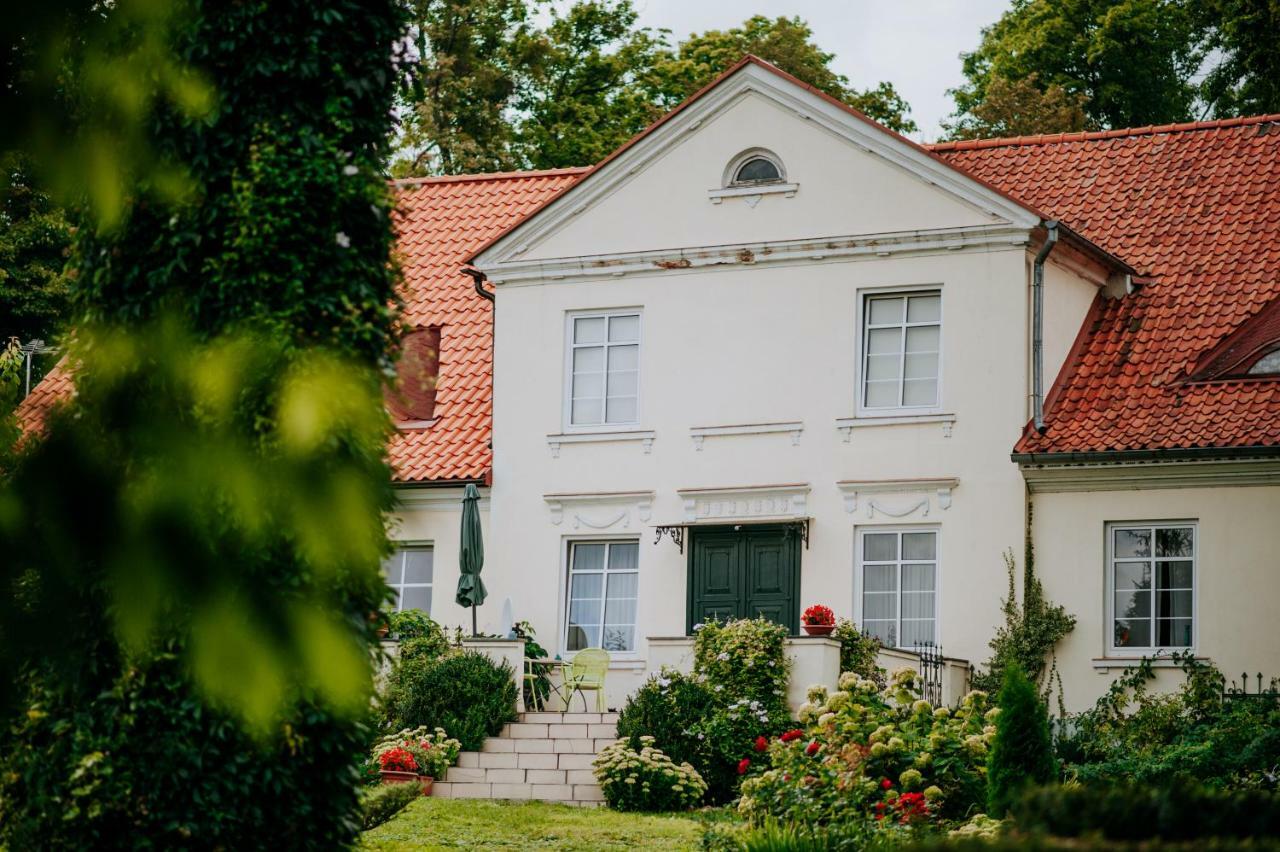 Dwor Mulawki Villa Exterior foto